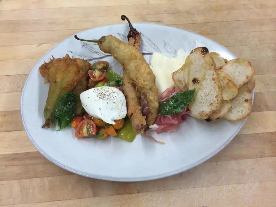 The Top 10 Places to Eat in Utica, New York (2024)