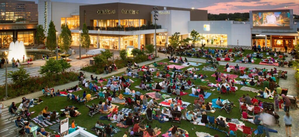 Oakbrook Center IL